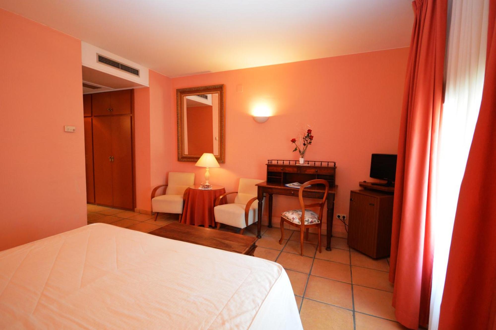 Hotel Can Ceret Sant Pere Pescador Rom bilde
