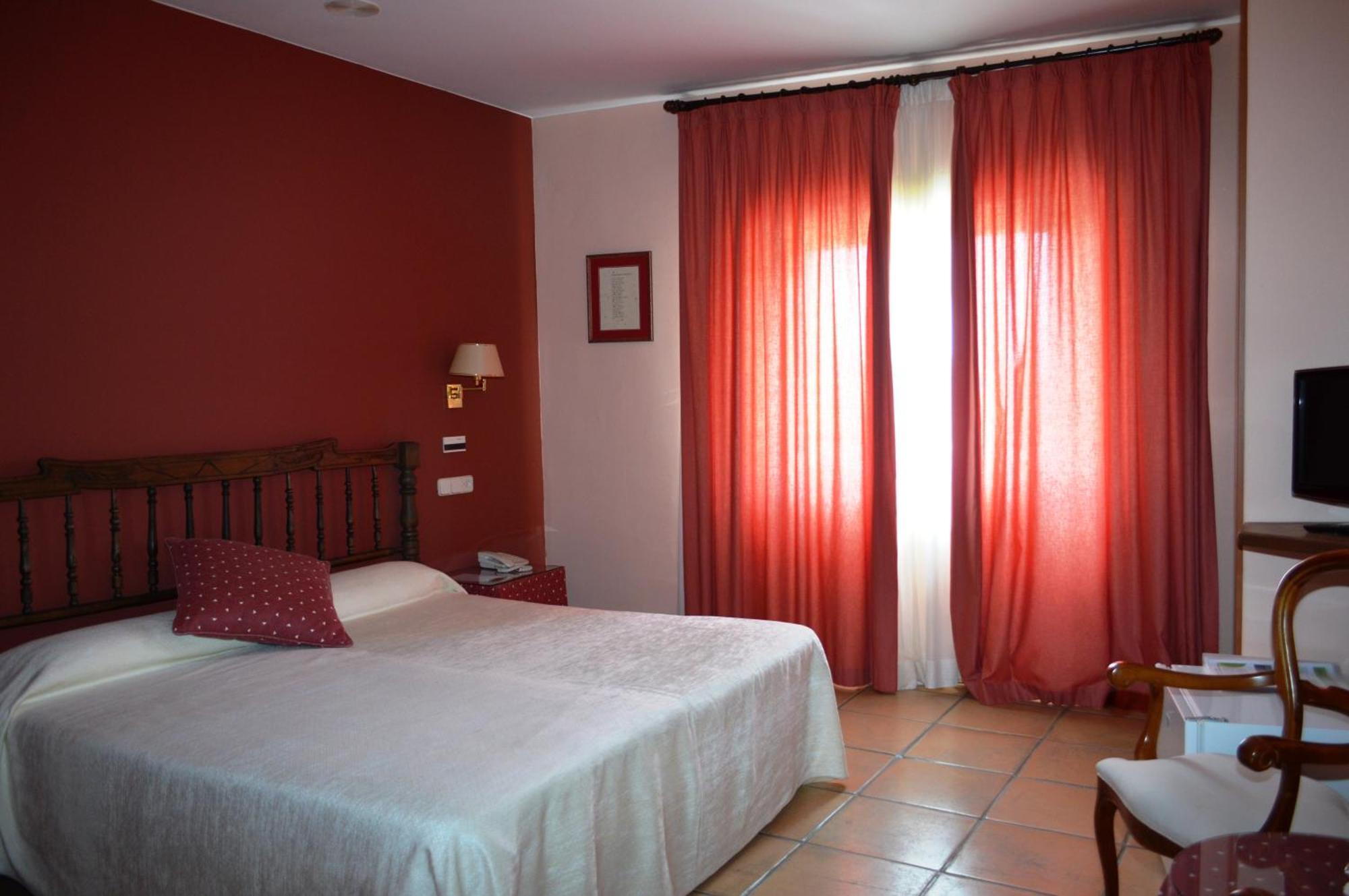 Hotel Can Ceret Sant Pere Pescador Rom bilde