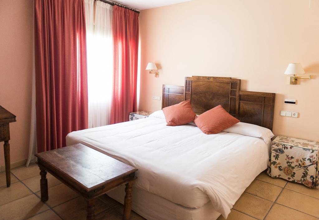 Hotel Can Ceret Sant Pere Pescador Eksteriør bilde